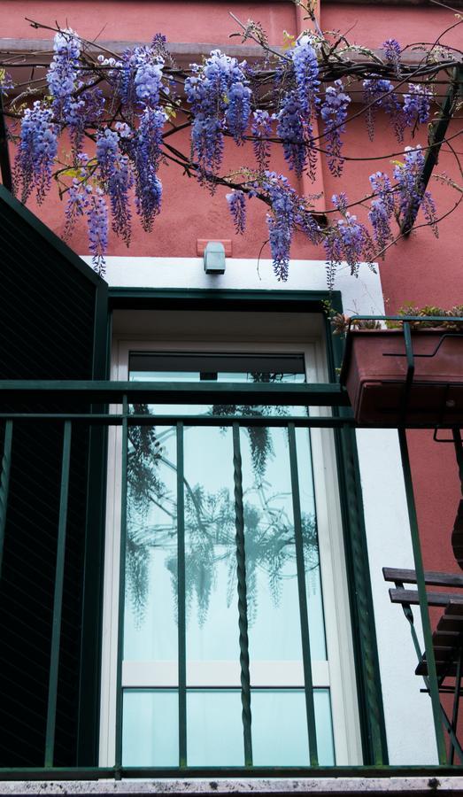 Bed and Breakfast Abbraccia Morfeo Roma Экстерьер фото